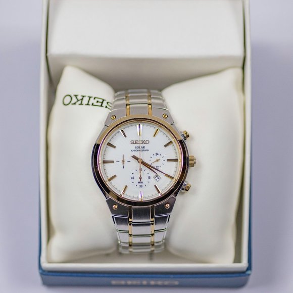 seiko solar chronograph white dial